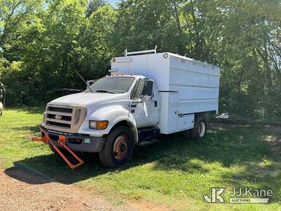 2008 Ford F750 Chipper Dump Truck