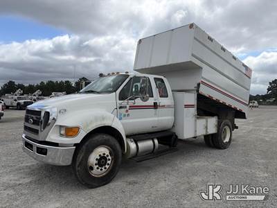 2015 Ford F750 Chipper Dump Truck