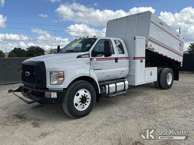 2017 Ford F-750 SuperCab DRW Chipper Dump Truck
