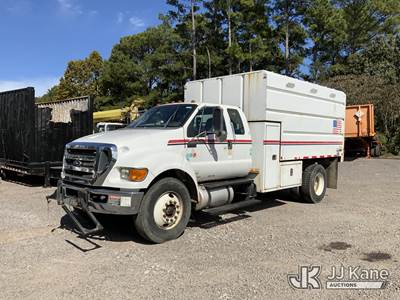 2015 Ford F750 Crew Cab Chipper Dump Truck