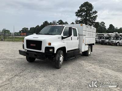 2009 GMC 6500 Crew Cab Chipper Dump Truck