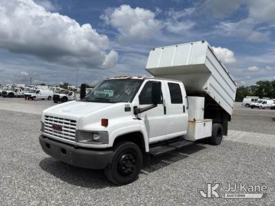 2006 GMC C4500 Crew-Cab Chipper Dump Truck