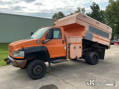2006 GMC C5C042 Chipper Dump Truck