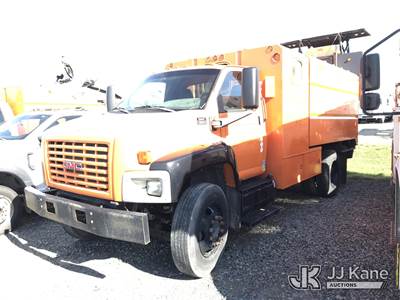 2005 GMC C6500 Chipper Dump Truck