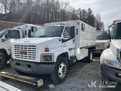 2007 GMC C6C042 Chipper Dump Truck
