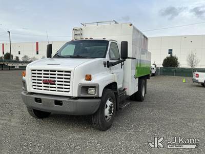 2008 GMC C7500 Chipper Dump Truck