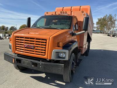 2006 GMC Top Kick 6500 Chipper Dump Truck