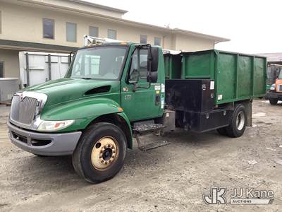 2004 International 4300 Chipper Dump Truck