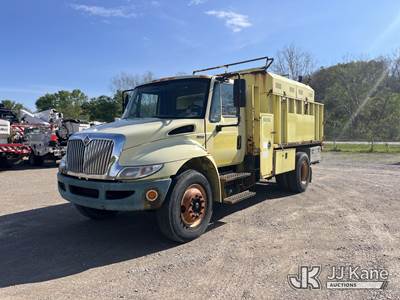 2008 International 4300 Chipper Dump Truck