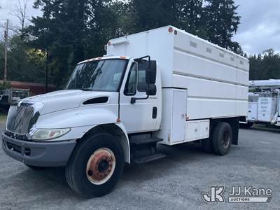 2008 International 4300 Chipper Dump Truck