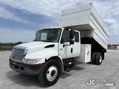 2003 International 4300 Extended-Cab Chipper Dump Truck