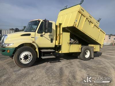 2013 International 4300 Chipper Dump Truck