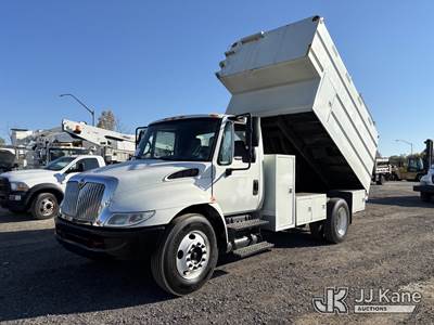 2006 International 4300 Chipper Dump Truck
