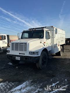 1999 International 4700 Chipper Dump Truck