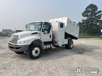 2015 International DuraStar 4300 Chipper Dump Truck