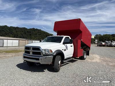2016 Ram 5500 4x4 Regular Cab DRW Chipper Dump Truck