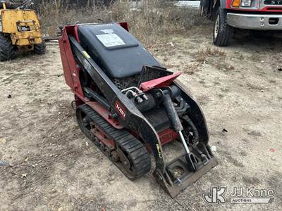 2011 Toro Dingo TX427 Stand-Up Skid Steer Loader