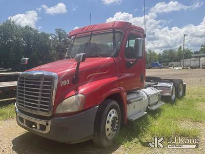 2014 Freightliner Cascadia CA125D T/A Truck Tractor