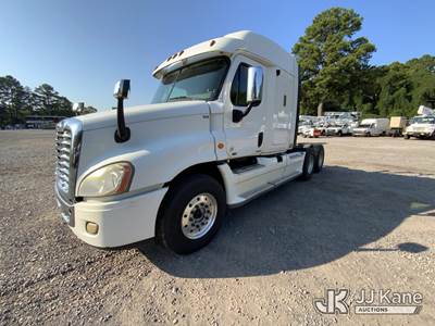 2012 Freightliner Cascadia 125 T/A Truck Tractor