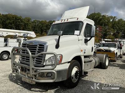 2016 Freightliner Cascadia 125 S/A Truck Tractor