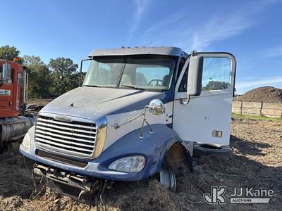 2006 Freightliner Columbia 112 T/A Truck Tractor