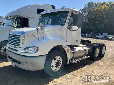 2006 Freightliner Columbia 120 Truck Tractor