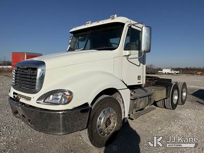 2007 Freightliner Columbia 120 T/A Truck Tractor