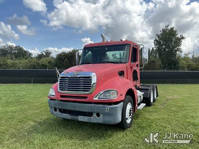2007 Freightliner Columbia 120 T/A Truck Tractor