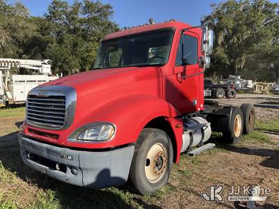 2005 Freightliner Columbia 120 Truck Tractor
