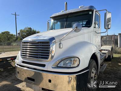 2009 Freightliner Columbia T/A Truck Tractor
