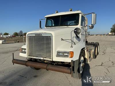 2002 Freightliner FLD112 T/A Truck Tractor