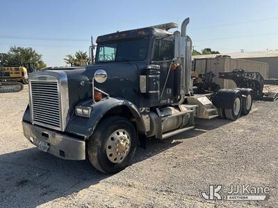 2000 Freightliner FLD120 T/A Truck Tractor