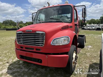 2009 Freightliner M2 106 Truck Tractor