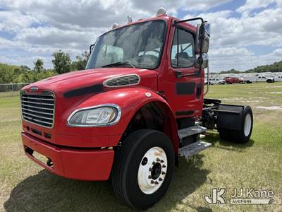 2007 Freightliner M2 106 Truck Tractor