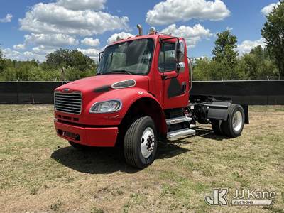 2009 Freightliner M2 106 Truck Tractor