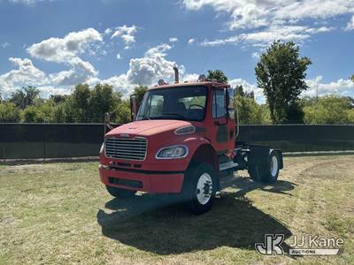 2009 Freightliner M2 106 Truck Tractor