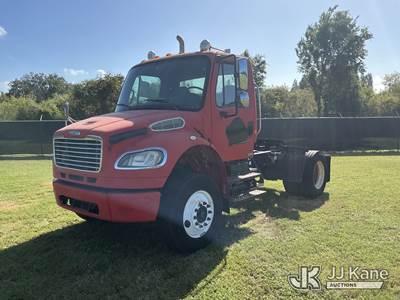 2009 Freightliner M2 106 S/A Truck Tractor