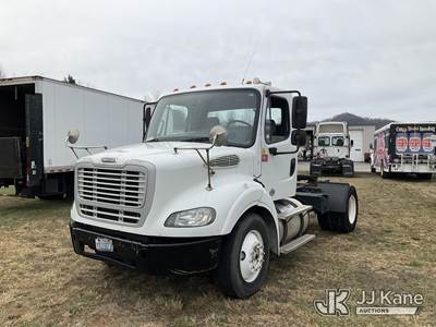 2013 Freightliner M2 112 Truck Tractor