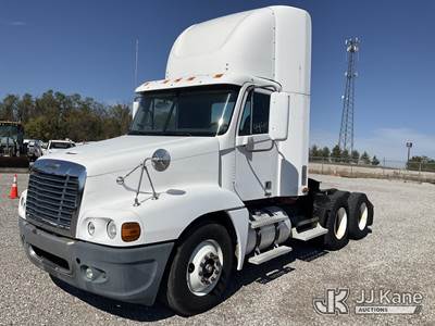 2009 Freightliner ST120 Truck Tractor