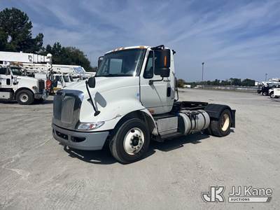 International TranStar 8600 Day Cab Truck