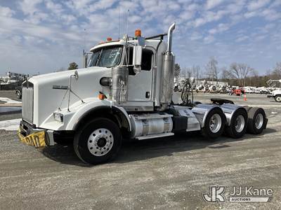2015 Kenworth T8 Series T/A Truck Tractor