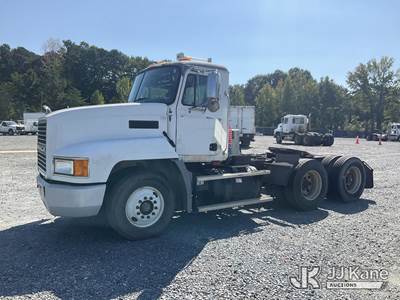 2003 Mack CH613 T/A Truck Tractor