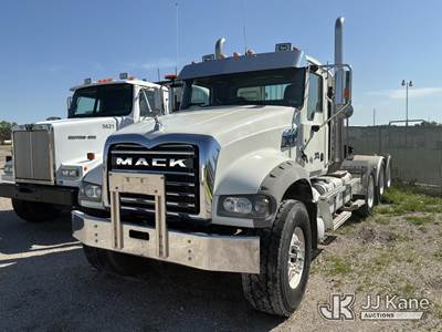2014 Mack GU713 T/A Truck Tractor