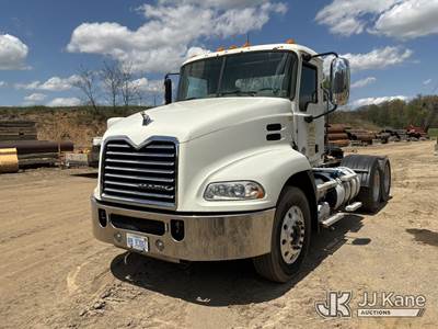 2013 Mack CXU613 T/A Truck Tractor