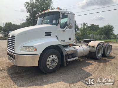 2008 Mack CXU613 T/A Truck Tractor