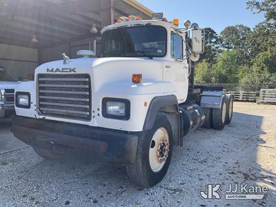 1994 Mack RD690S T/A Truck Tractor