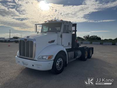 2012 Peterbilt 384 Truck Tractor