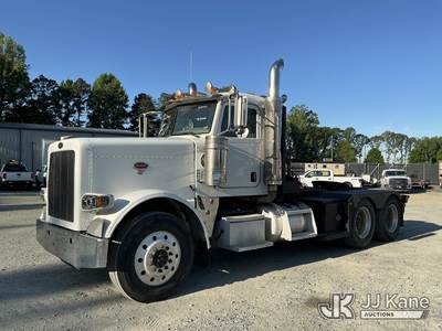 2013 Peterbilt 388 T/A Truck Tractor