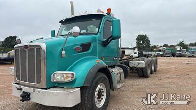 2015 Peterbilt 567 Tri-Axle Truck Tractor