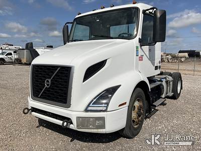 2022 Volvo VNR Truck Tractor